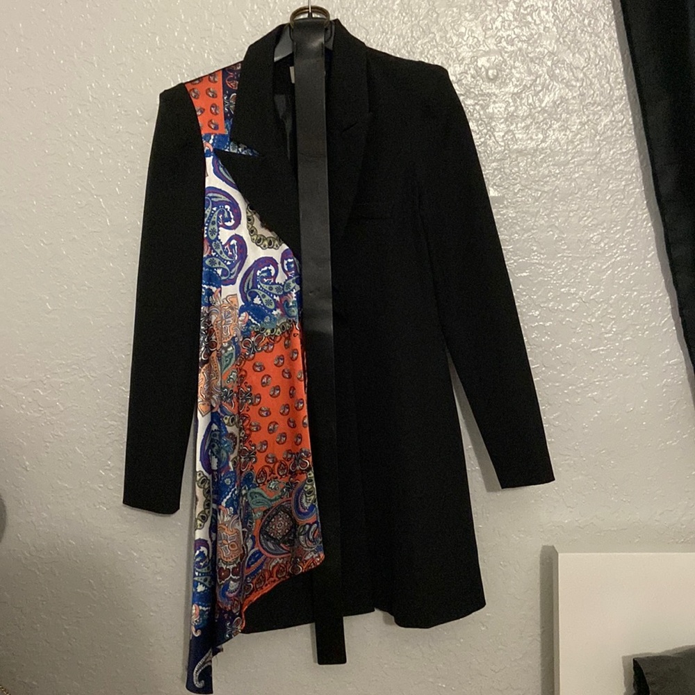 L’atiste By Amy Black Suit Dress With belt